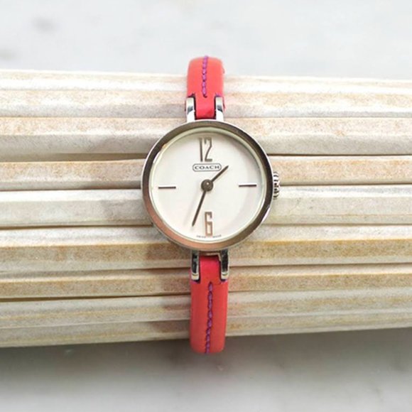 Coach Mini Leather Strap Watch #163-7 - Picture 1 of 4